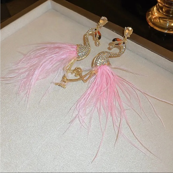 Jewelry - COPY - Flamingo Feather Earrings🦩✨